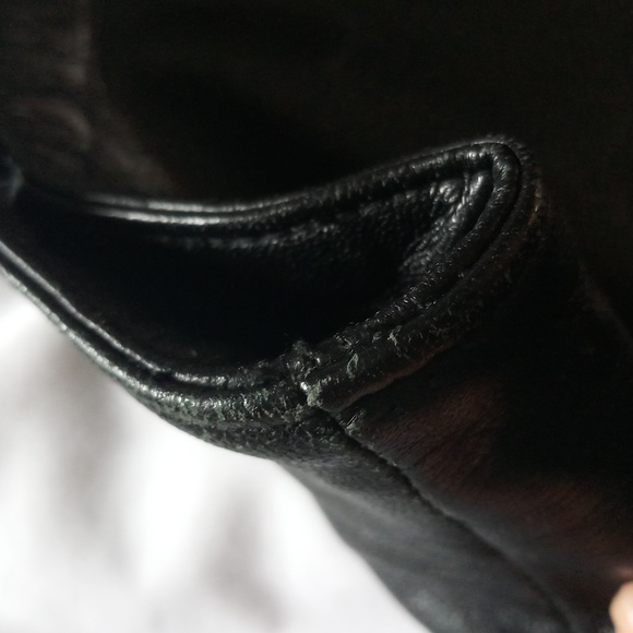 Black leather skirt - Picture 7 of 7